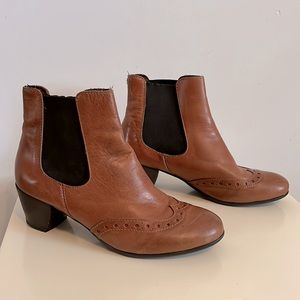 LILIMILL leather dark tan boots Size 37